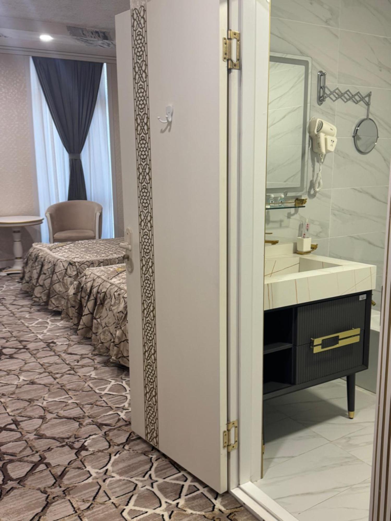 Bukhara City Hotel Turon City Plaza Extérieur photo