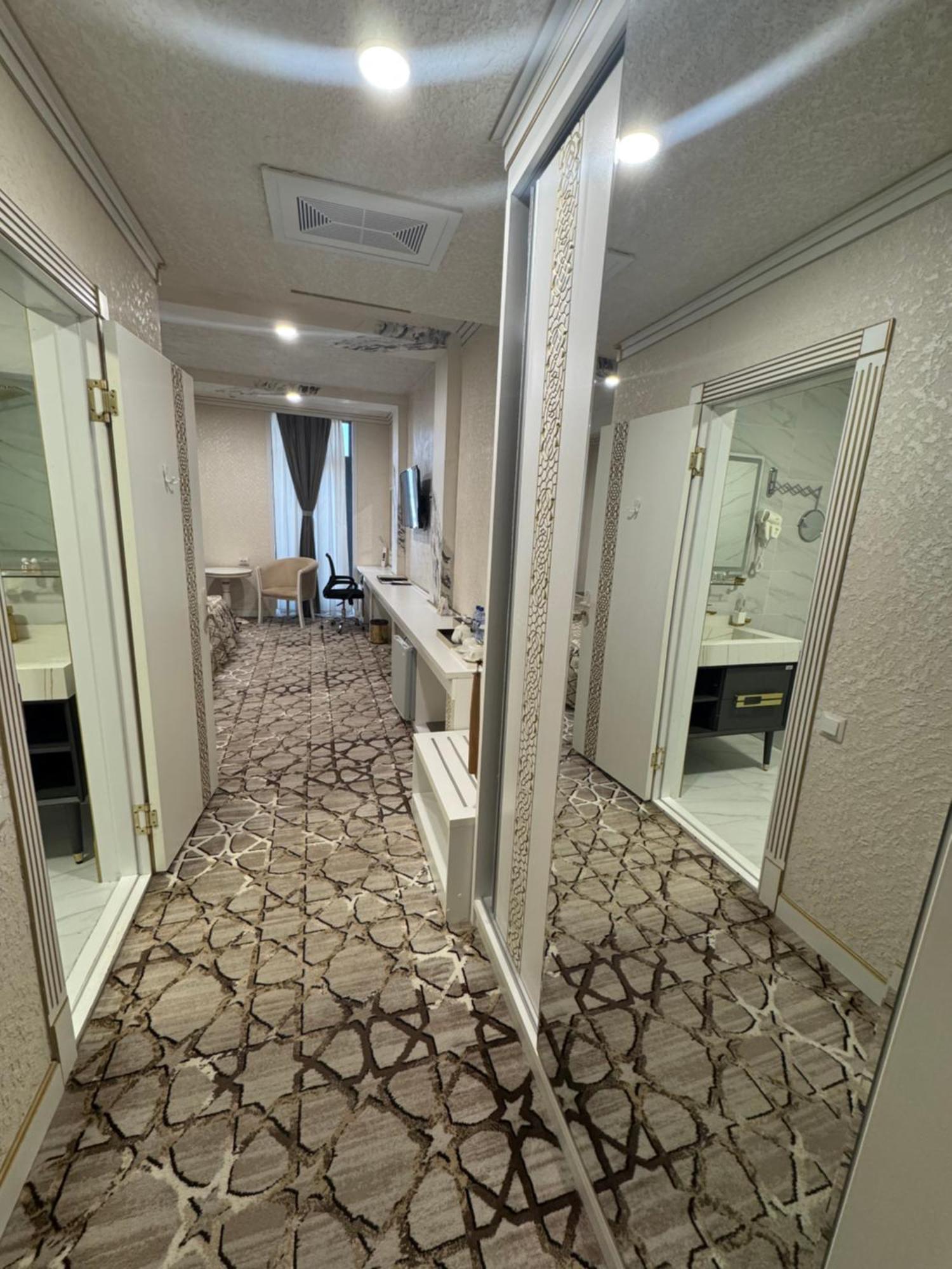 Bukhara City Hotel Turon City Plaza Extérieur photo